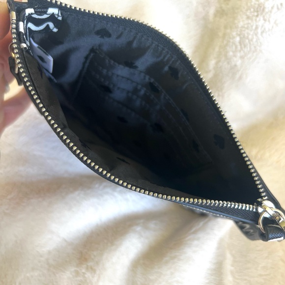 NEW w/o tags! ♠️ KATE SPADE Wristlet - Picture 3 of 3